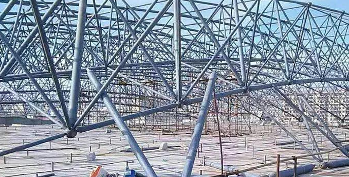 开远盘点螺栓球网架对于选材方面的4个基本恳求